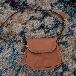 Moda Luxe crossbody purse